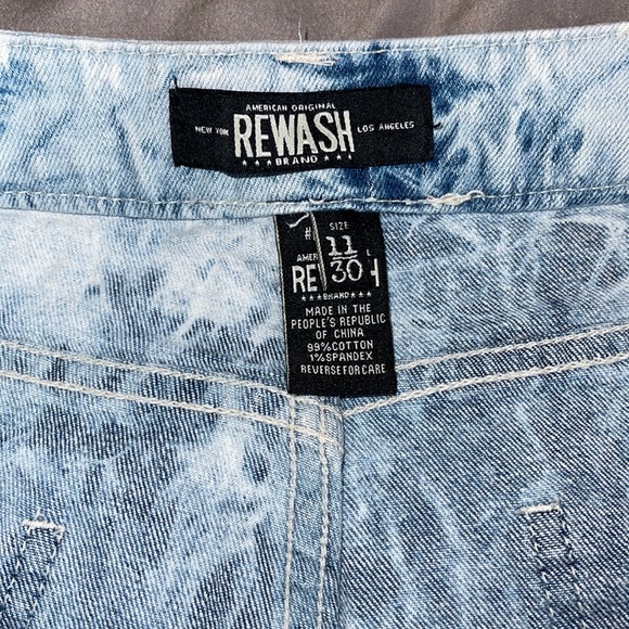 *Good Condition* PLEASE BUY, moving! Rewash Acid Wash Sz. 11 Shorts - Picture 3 of 5
